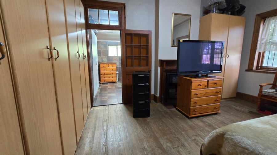 5 Bedroom Property for Sale in Navalsig Free State